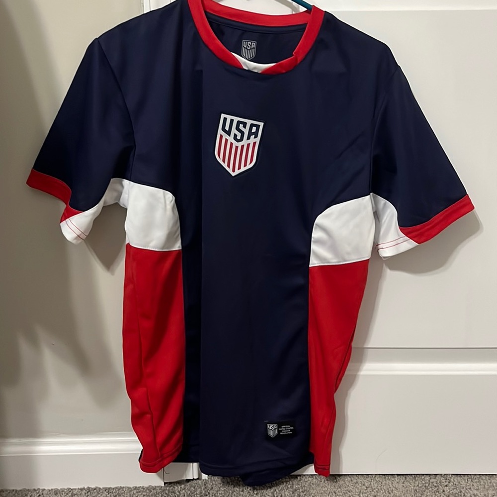 USA Soccer Shirt Medium